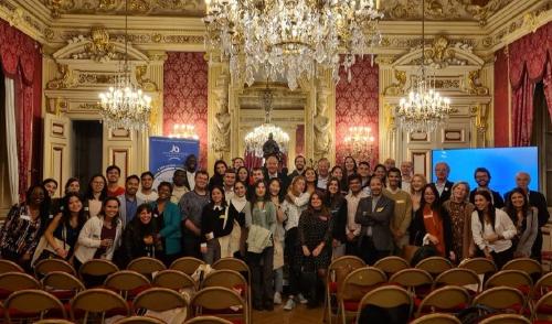 Soire de Bin?mes de l'Association des Jeunes Ambassadeurs dAuvergne-Rh?ne-Alpes, dans un salon de l'h?tel de Ville de Lyon